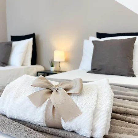 La Contrada Del Gallo Hotel *