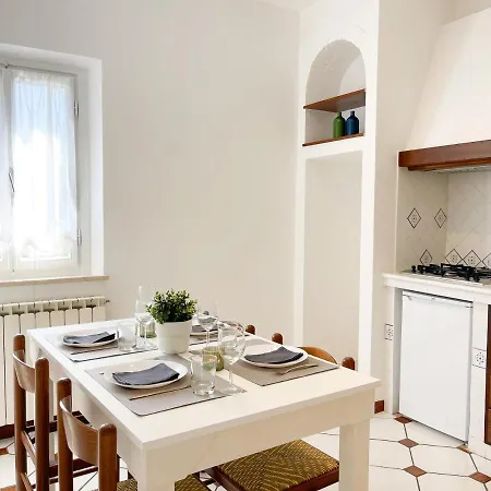 La Contrada Del Gallo Ponte a Tressa